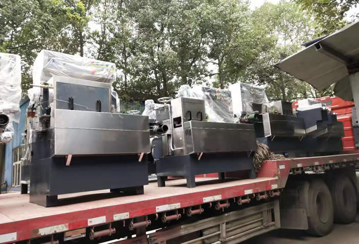 �Ͼ�����Сĥ���߷����ֳ�